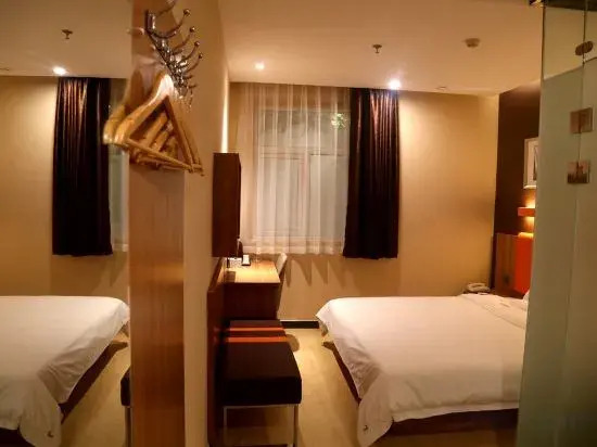 7 Days Premium Hotel （Shijiazhuang People's Hospital  100 FUN city ）