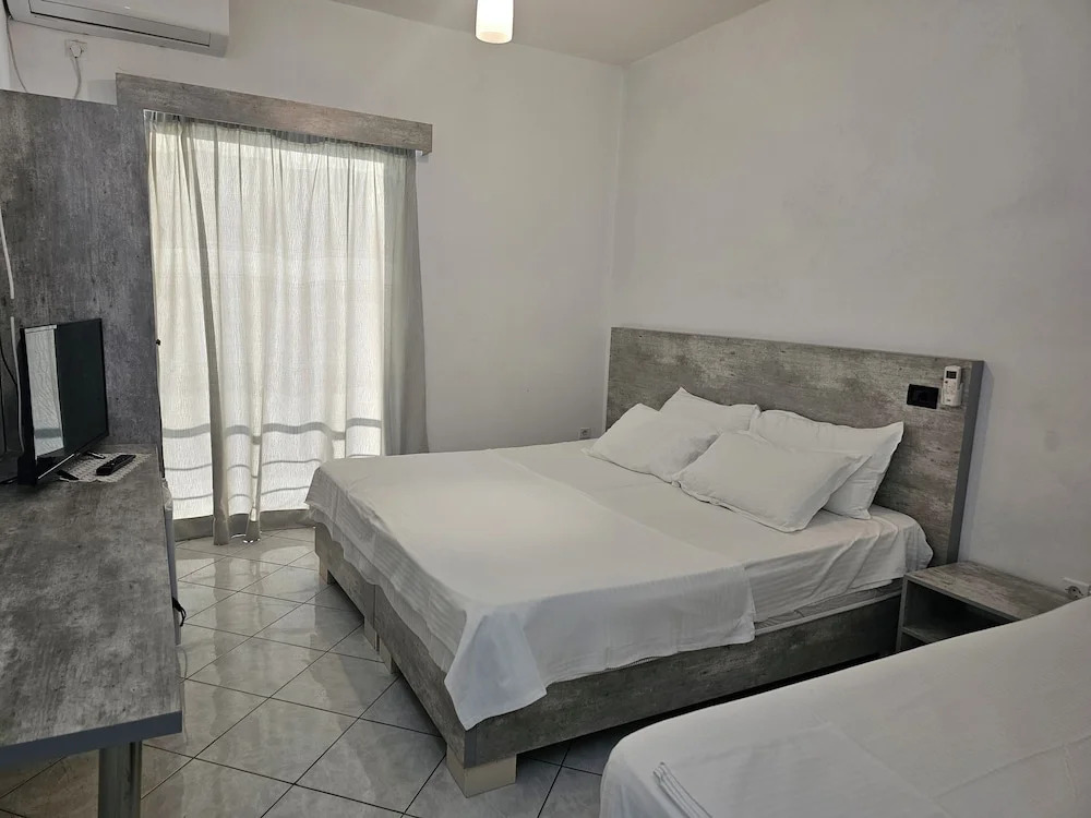 1bed Beachfront With Seaview Balcony - 5mintobeach