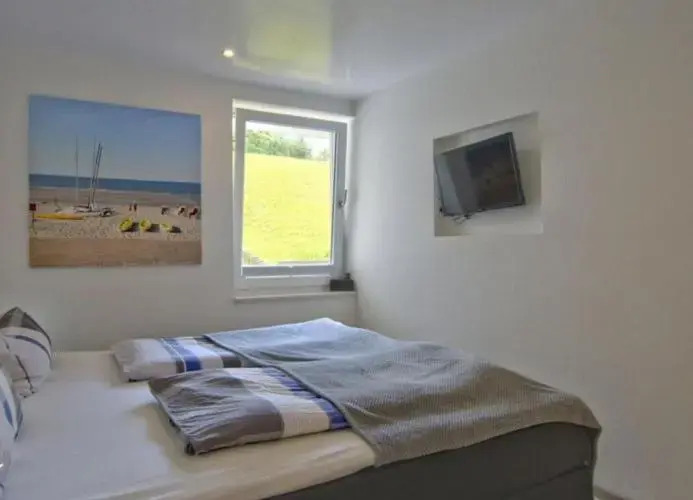 Iris 8 - Ruhige Souterrain-Wohnung in der Friesenstraße