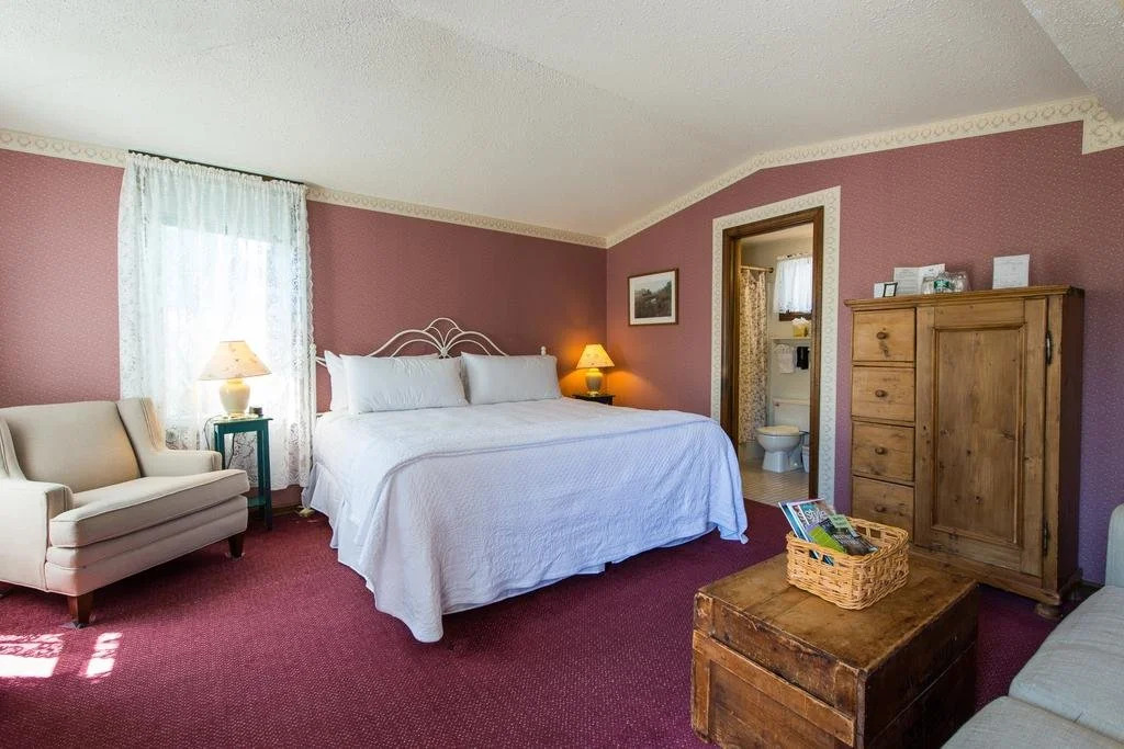 Hanover House Inn
