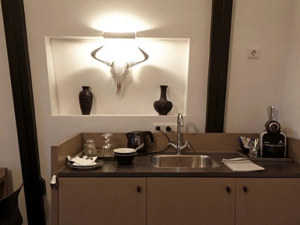 Weber Hotel 397