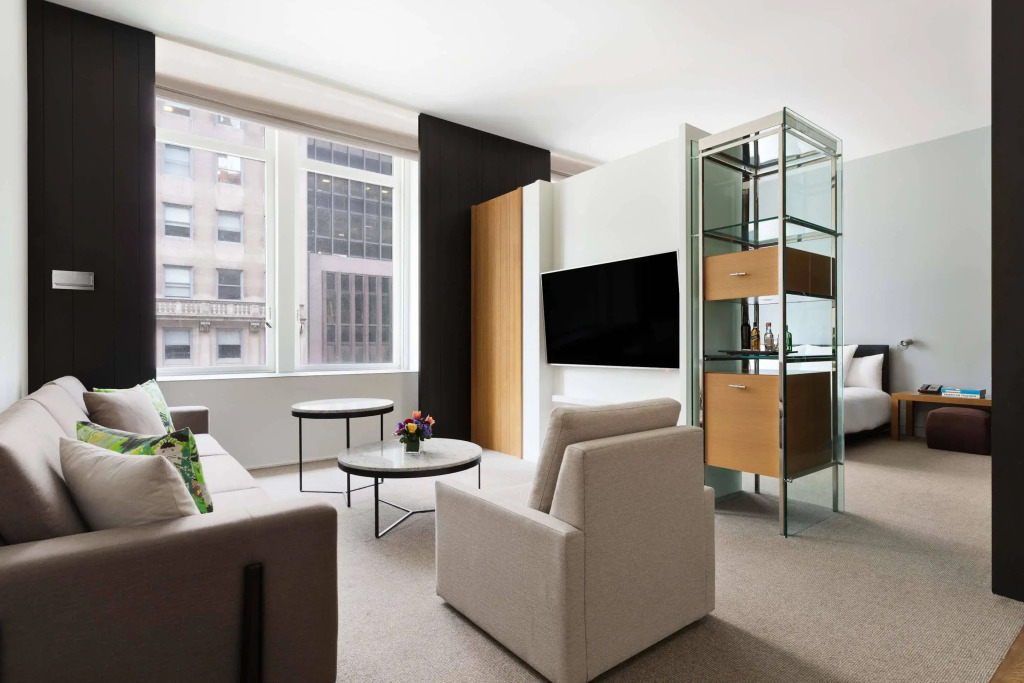 Andaz 5th Avenue, By Hyatt