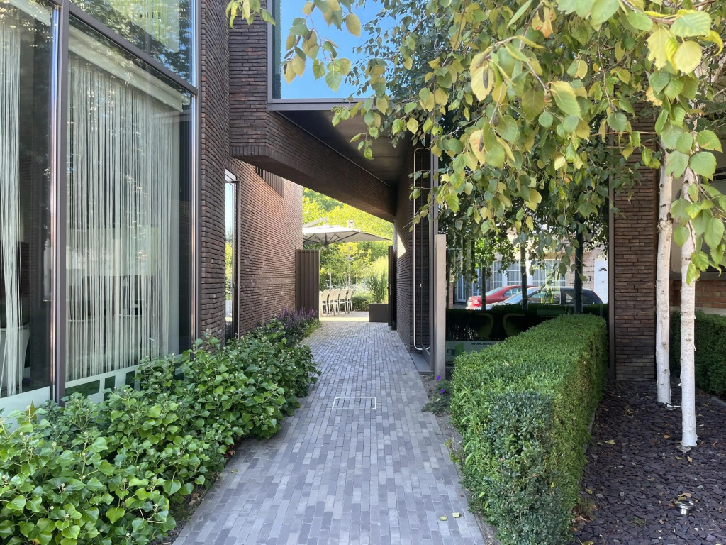 Modern Holiday Home Near Bruges and the North Sea
