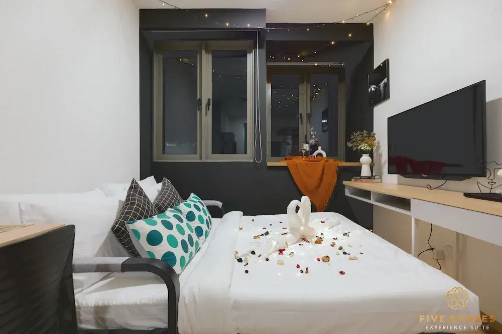 Riveria Premium Kuala Lumpur, Roam