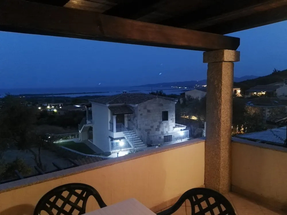 Villa a Lu Fraili Vista Mare