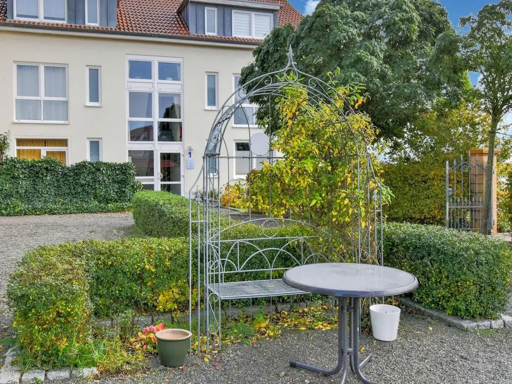 Apartment in Wiek auf Rgen With Forest