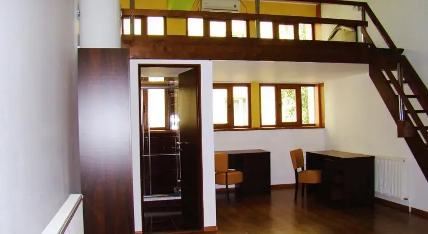 Check-Inn Studios