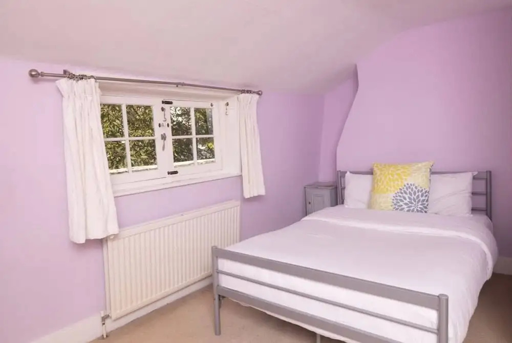 The Angel Place Hideaway - Fair 4bdr House With Terrace