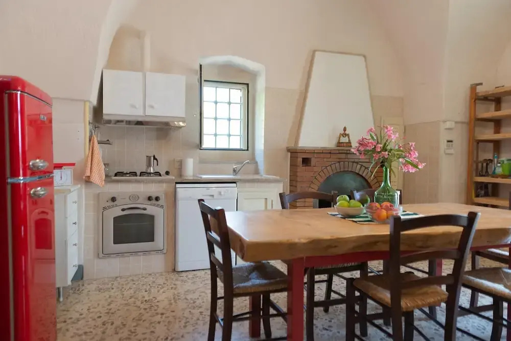 Country House in Puglia With Pool & Pizza Oven