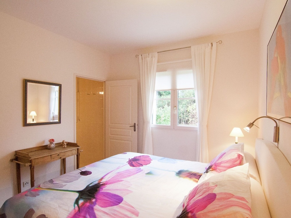 Luxury Villa With Heated Pool on Golf With Lots of Privacy and Panoramic Views