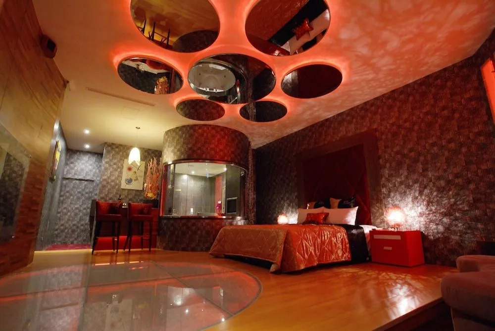 Rage Motel