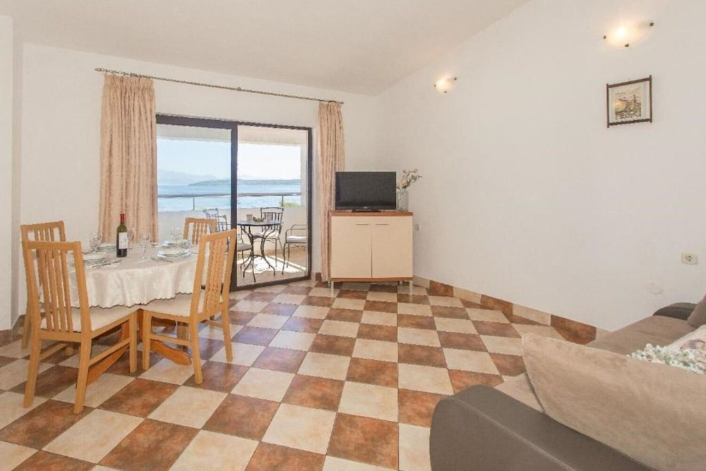 Apartment Sandrica