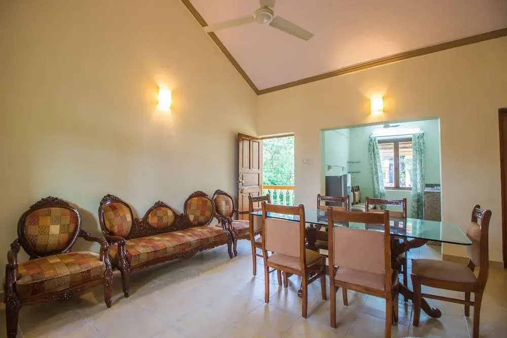 OYO 18705 Home Elegant 2BHK Parra