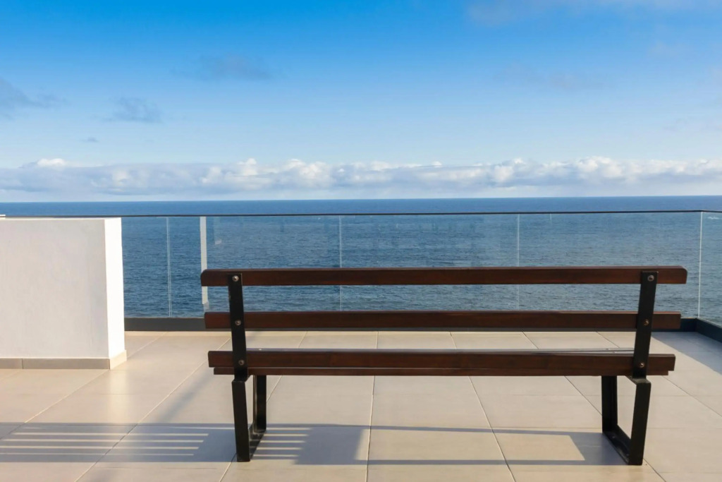 3 bdr aprt, amazing seaview, rooftop pool - LCGR