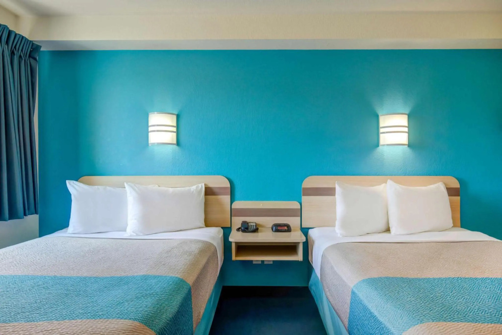 Motel 6-Grande Prairie, AB