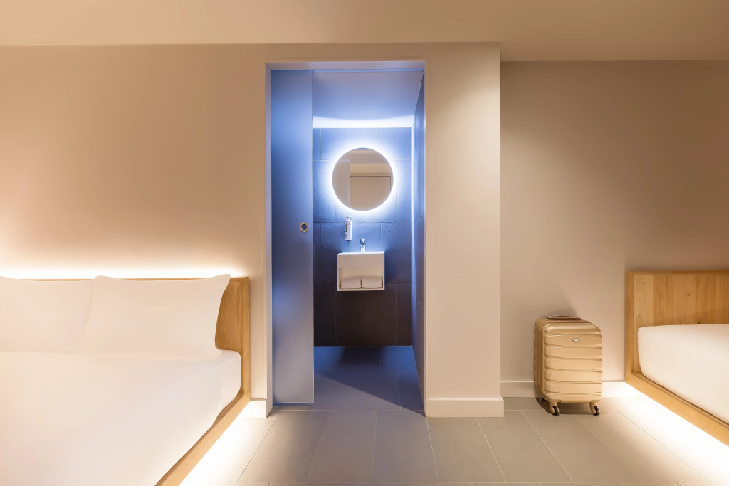 Zedwell Underground Hotel Tottenham Court Rd