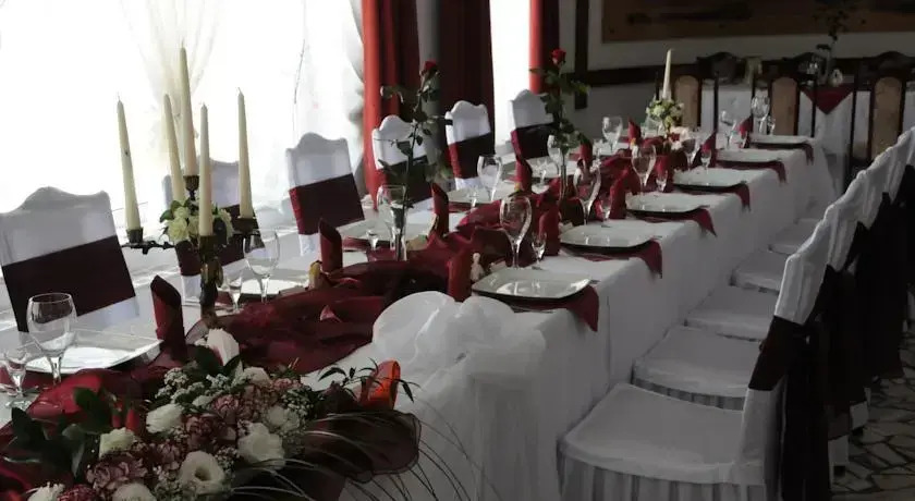 Hotel Restauracja Kaukaska Jadwiga Choroszy
