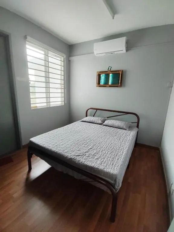 Tiara Homestay - for Malay only