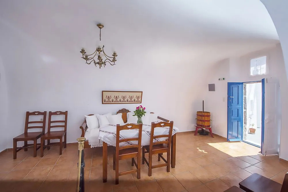 Kadia Traditional Residences