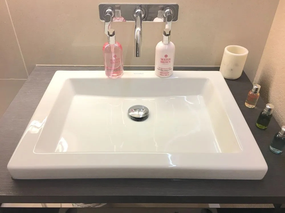 Trafalgar Luxury Suites