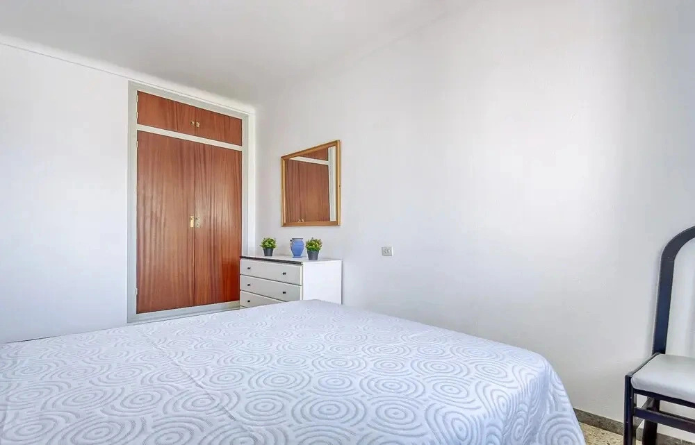 Apartment With Scenic View