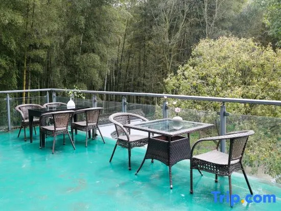 Moon Bay Qianyu Qianxun Homestay (Zhuyuan)