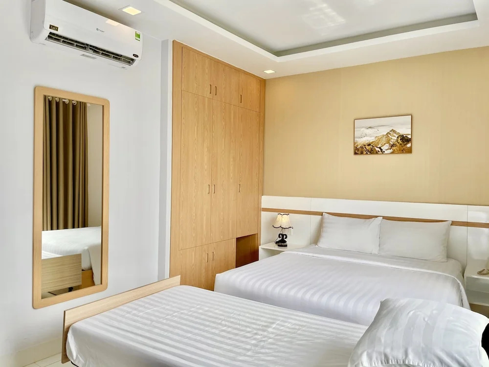 Maya Hotel