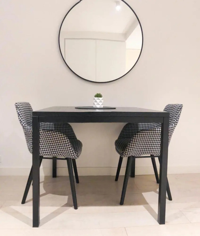 South Yarra Claremont Apartment
