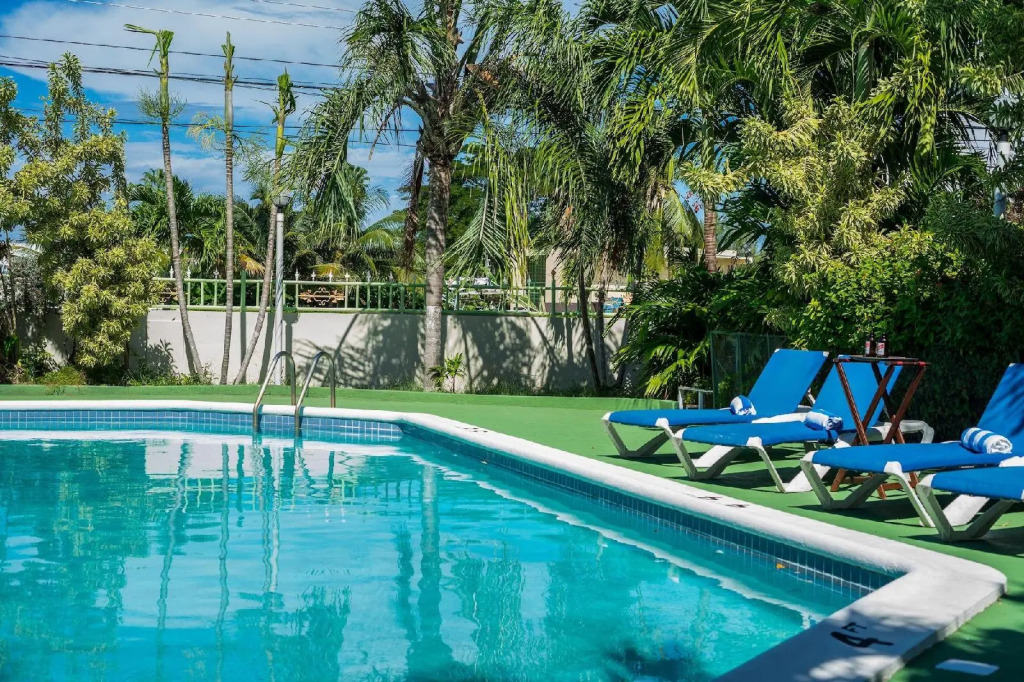 Holiday Haven Resort & Banquet Hall