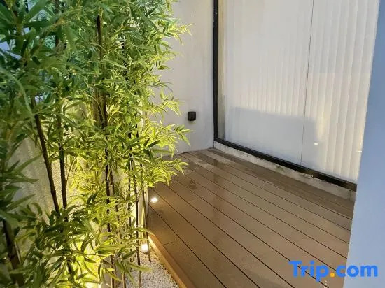 HHHO Tree House B&B (Badaling Water Gate Great Wall Branch)