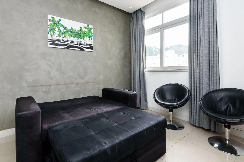 1 Quarto a 200m da Praia de Copacabana | SC 86/712