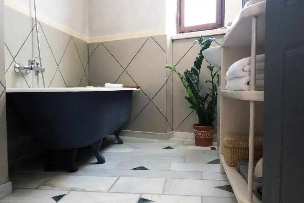 Unique - Spacious Studio with rooftop / Thissio