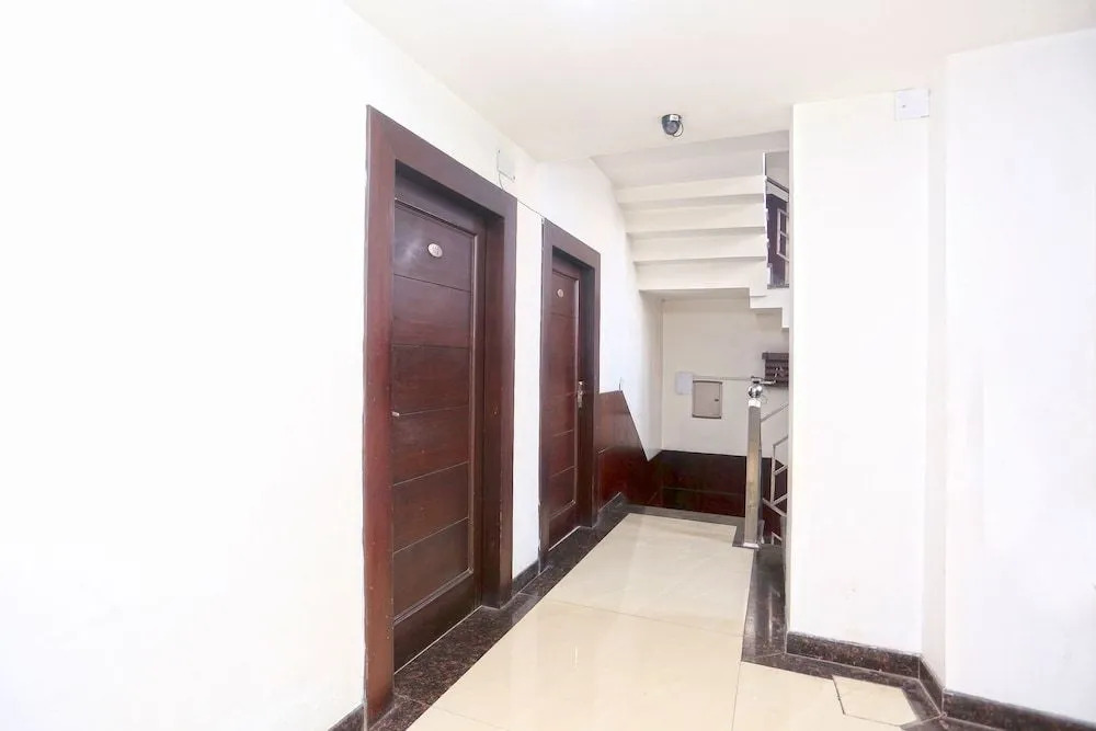 OYO 19309 Hotel Rajshree