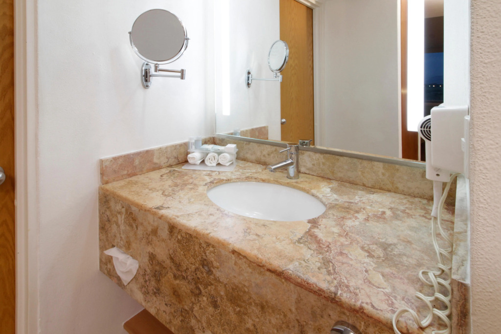Holiday Inn Express & Suites Irapuato
