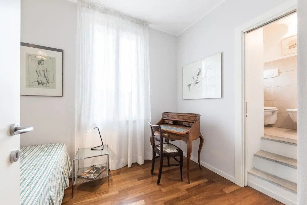 Central Comfy Apartment