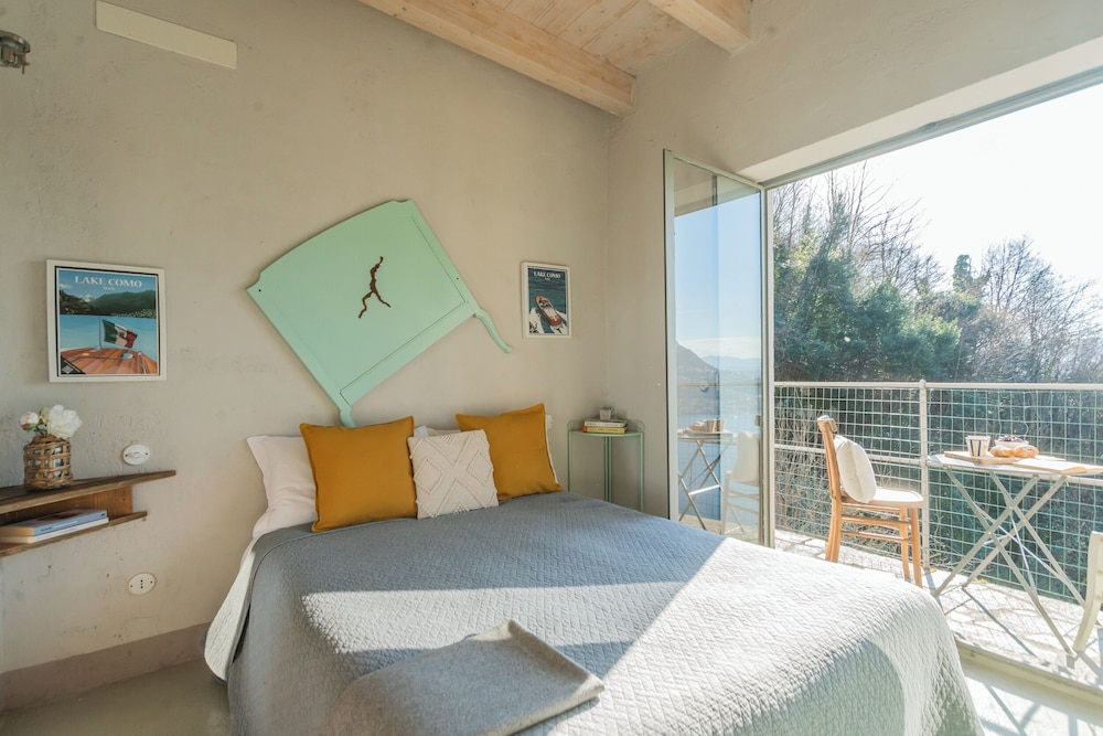 Villa Eugenia - Pool e Garden Retreat in Como by Rent All Como