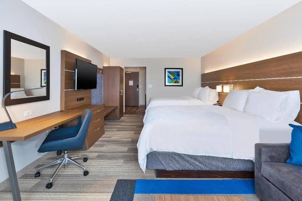 Holiday Inn Express- Eau Claire West I-94 by IHG
