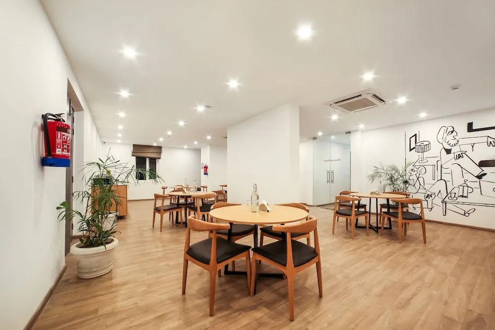 Oyo Townhouse 178 Sector 52