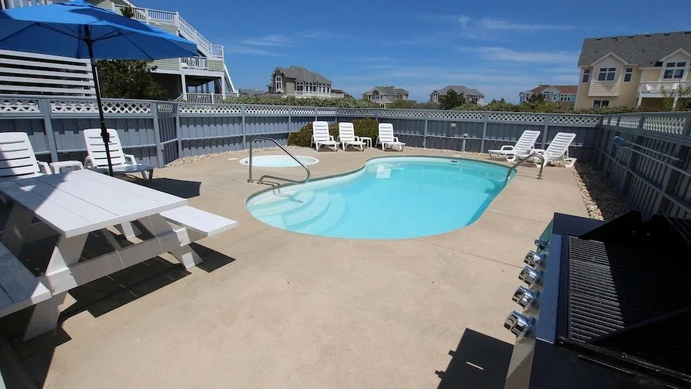 Beach Magic - 5 Br home by RedAwning