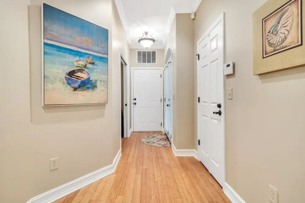 S Of Ocean Gate 345 2 Bedroom Condo