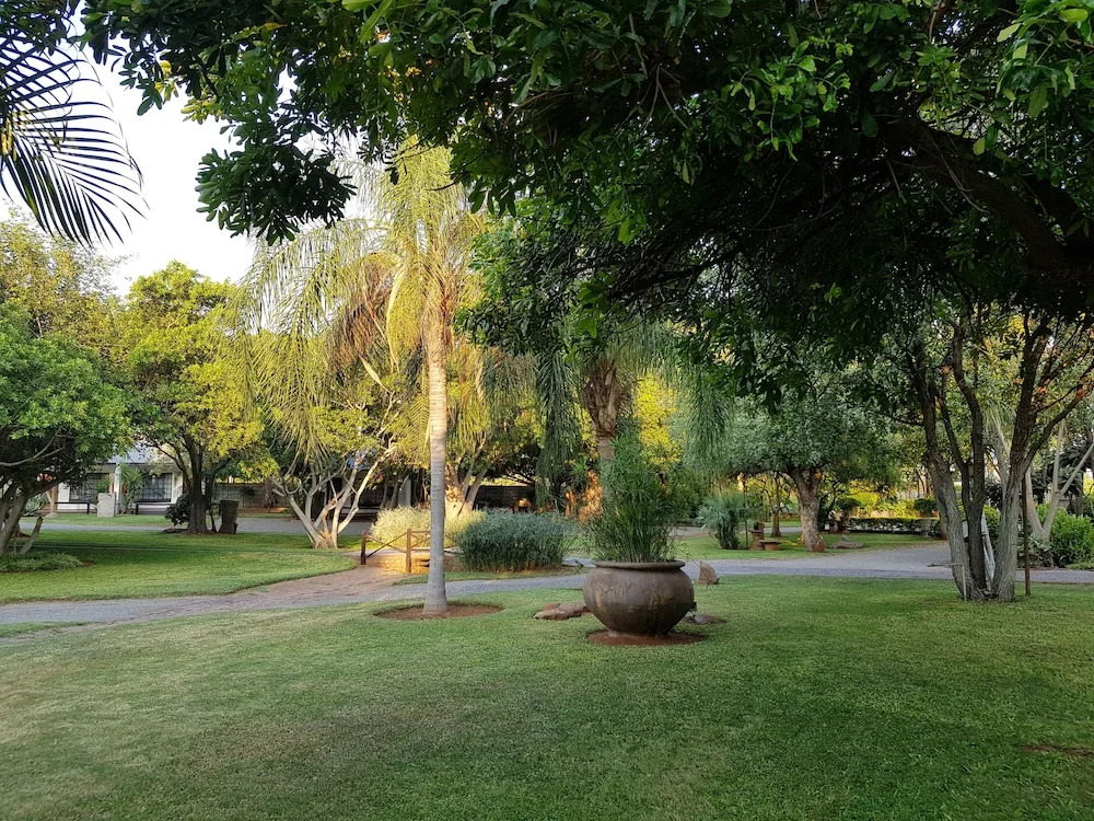 Baobab Chalets