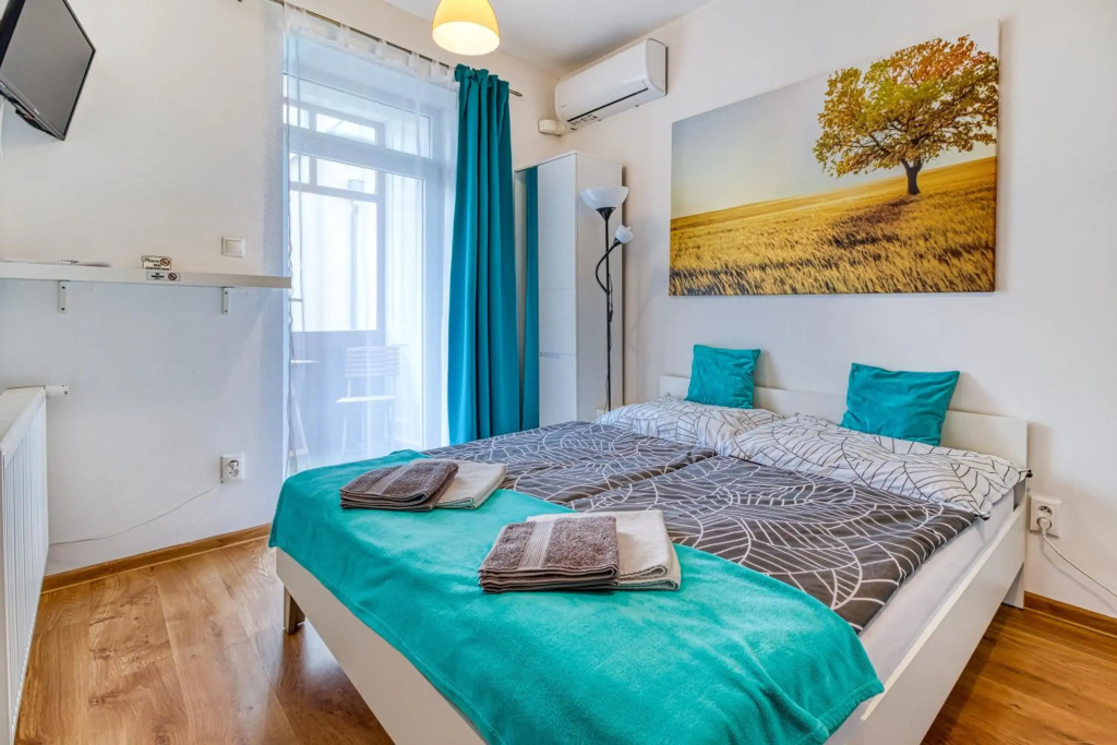 JonasHouse studios - Great Location near Bratislava City Center- personal or self check-in