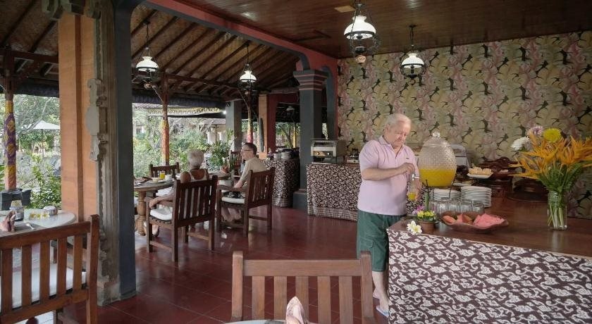 Bumas Hotel