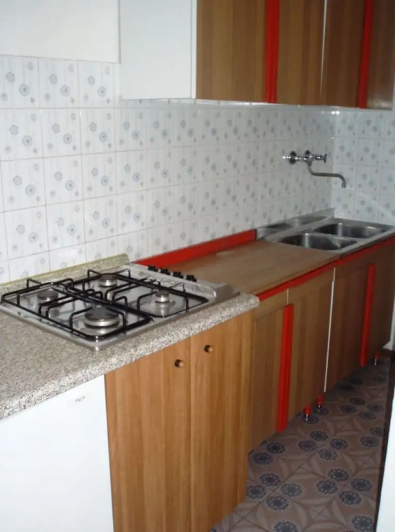 Flat in Building With Lift 250m From the sea
