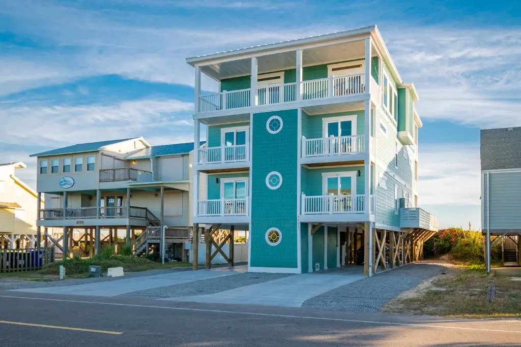 The Sandcastle by Oak Island Accommodations