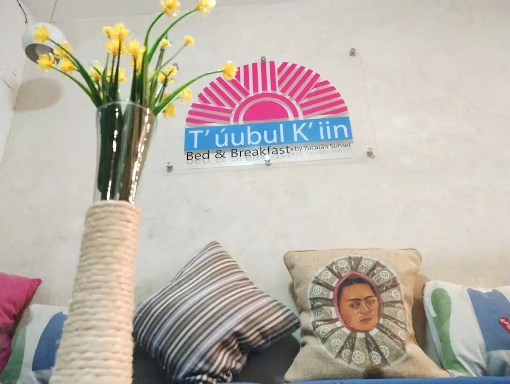 T´úubul K´iin Bed & Breakfast