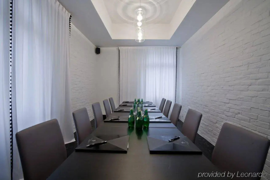 Platinum Residence Boutique
