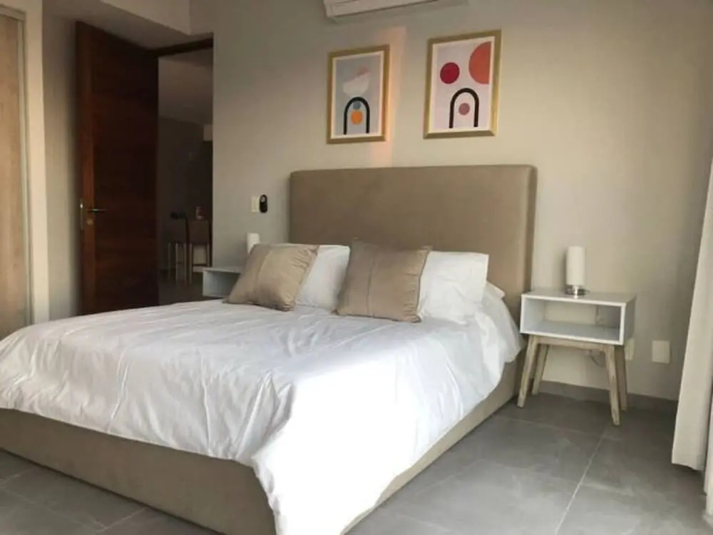 Incredible apartment 8 pax near beach