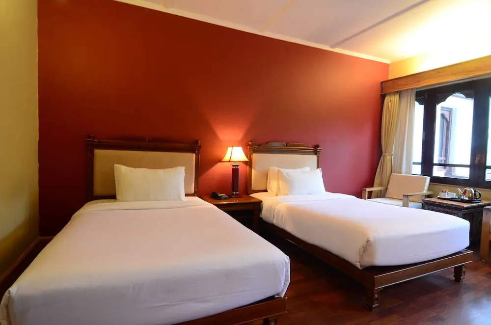 Himalayan Dragon'S Nest Hotel