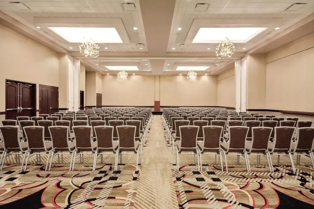 Embassy Suites Tuscaloosa Alabama Downtown